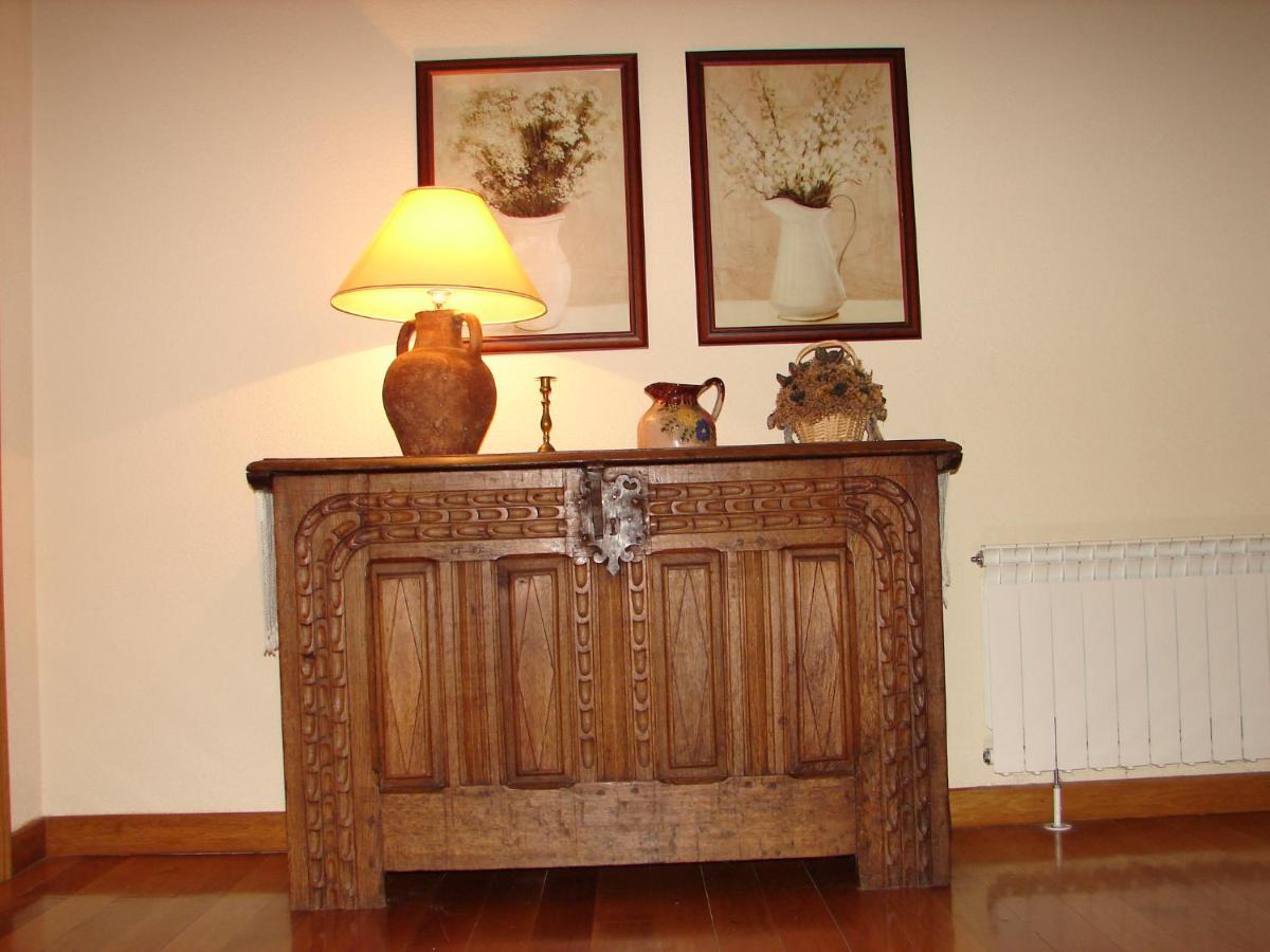 Apartamentos Lazkano I Y II Uharte-Arakil Esterno foto